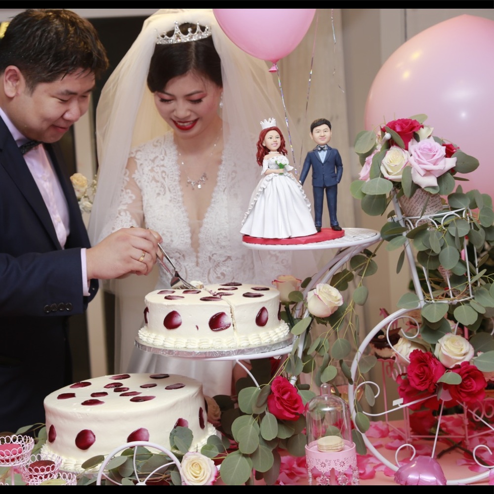 Wedding cake stand